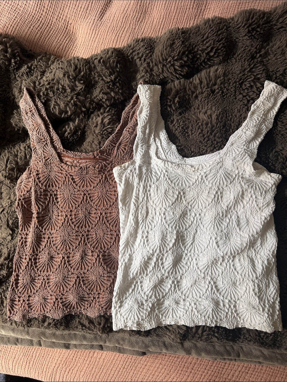 Aura Crochet-Texture Scoop Tank Tops — White & Brown (set of 2)